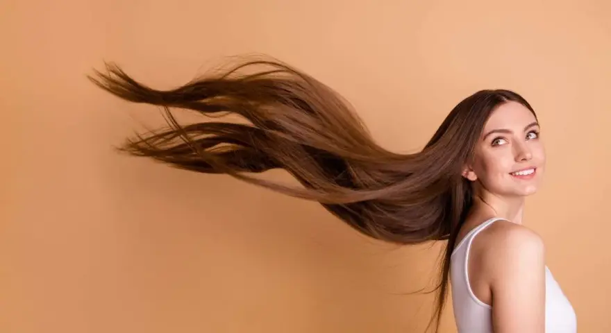Wie viel cm wachsen Haare im Monat? Fakten, Mythen & Tipps